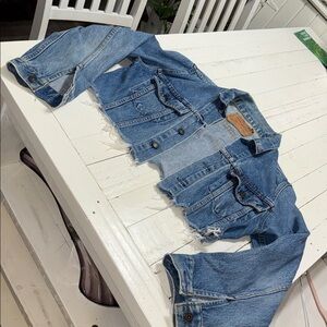 Levi’s Vintage 70-80s Cropped Denim Jacket denim truckers jacket  75505-0211